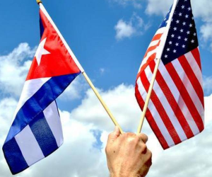 20150619101119-bandera-estados-unidos-cuba.png