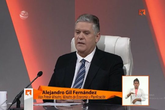 20220211123148-ministro-economia-alejandro-gil-.jpg