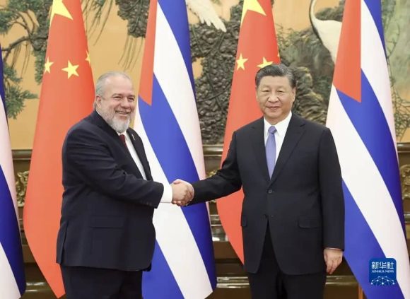 Presidente de China y primer ministro de Cuba por más cooperación